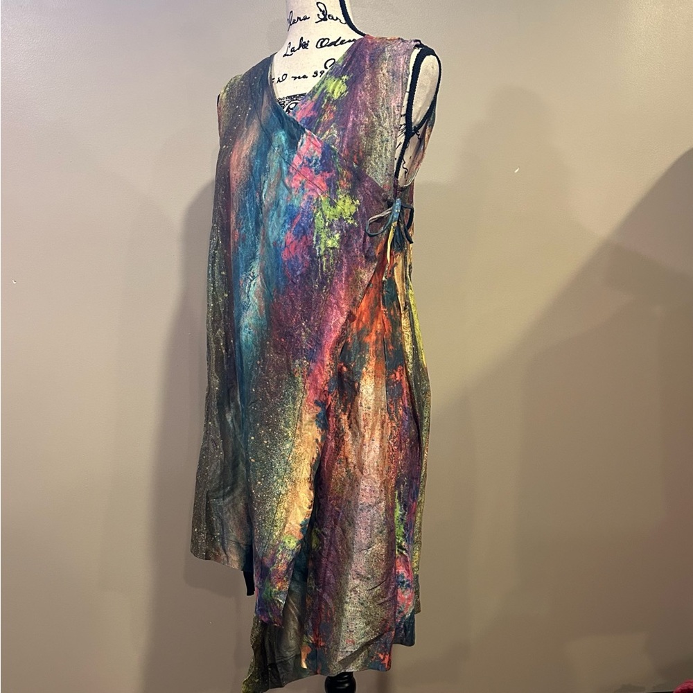 Bryn Walker Zen Taffeta Nebulosa Abstract Print Asymmetrical Hem Wrap Tunic - Picture 2 of 16